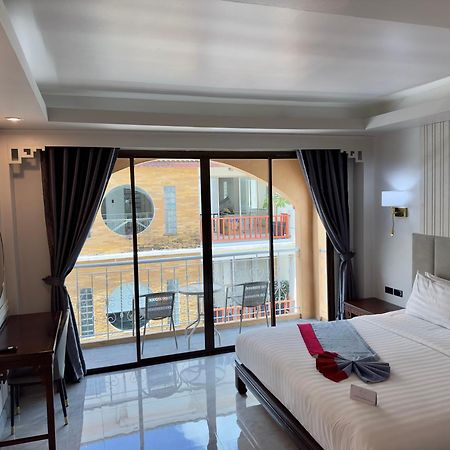 Grand Orlov Apart Hotel Patong Exteriör bild