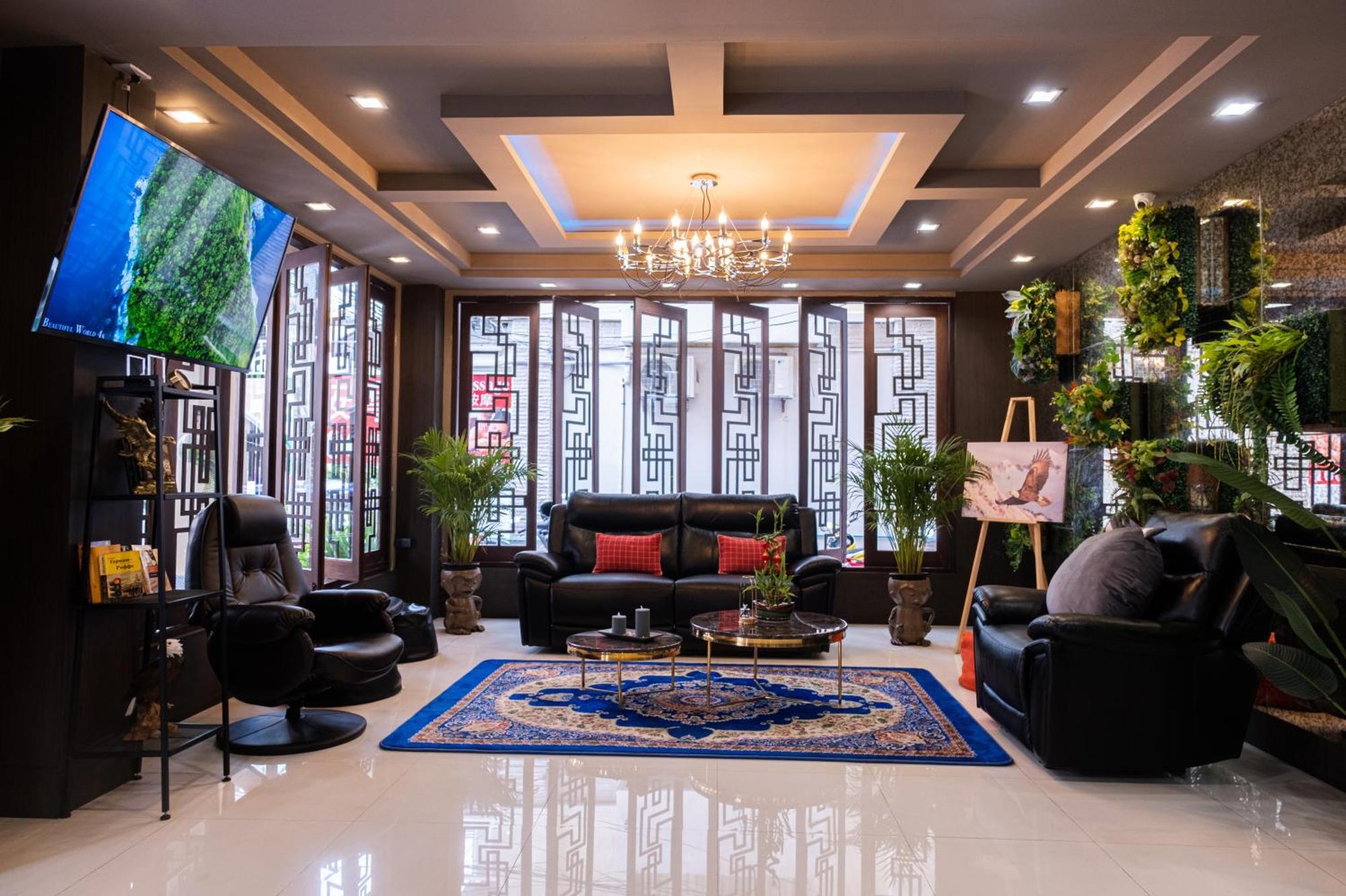 Grand Orlov Apart Hotel Patong Exteriör bild